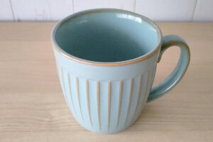 アンティークなコーヒーカップ（水色）